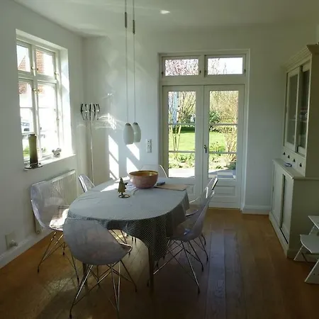 Traumhaftes Luxus-ferienhaus Feriehus